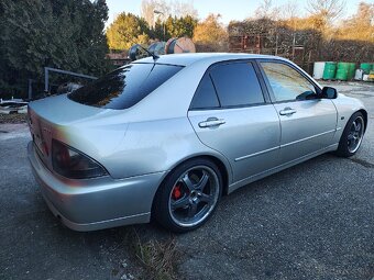 Lexus Is200 automat na diely