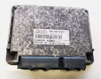 Riadiaca jednotka motora Audi A3 1.6 5WP432403