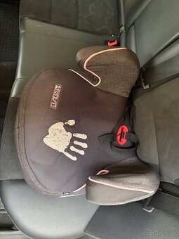 Podsedák bez isofixu