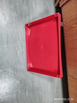 Retro polička do kúpeľne