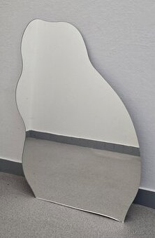 Nepravidelné bezrámové ZRKADLO