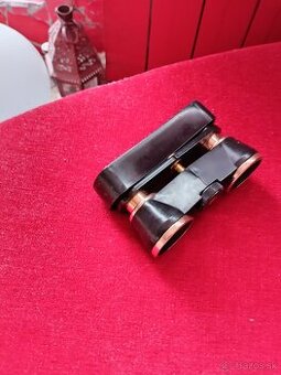 Divadelný ďalekohľad