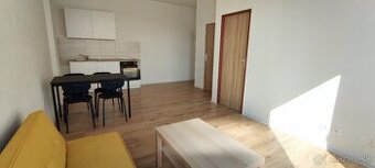 Nový 2 izbový byt v Hlohovci – zvýhodnené nájomné 370 eur