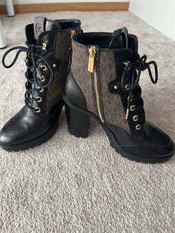 Čižmičky Michael Kors