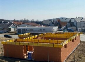 DEBNENIE NA VENIEC - ŠALOVACIE SVORKY - STROPNÉ DEBNENIE