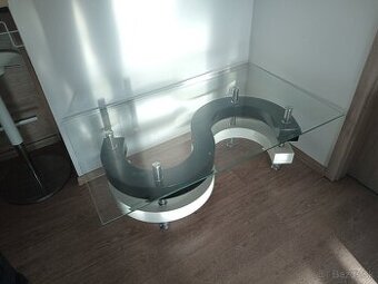 Konferenčný stolík