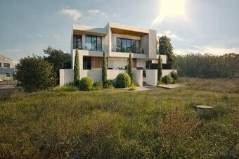 Pozemok pre rodinné domy i polyfunkciu