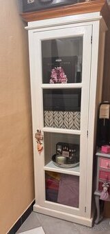 Na predaj Drevená komoda