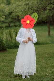 Šaty, kabátik a topánky na prvé sväté prijímanie