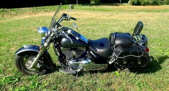 Suzuki Intruder 1500 rv/04 veľká pohodlná motorka najazdené