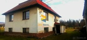 Rodinný dom v blízkosti N.P. Poloniny Stakčín / Snina - 1