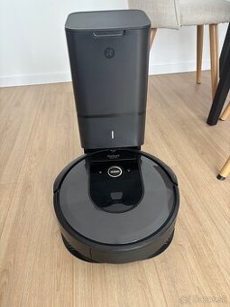 Roboticky vysávač