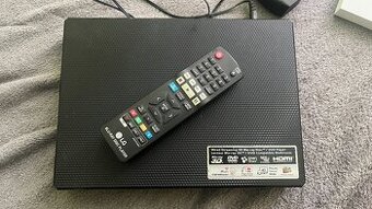3D Blu-ray prehrávač (LG BP450)