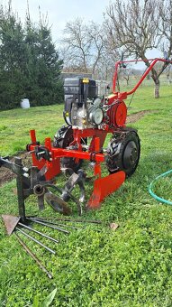 Predám kultivátor Briggs Stratton