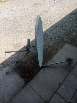 Predám satelit s držiakom
