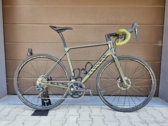 Canyon Endurace CF SL Disc 8.0 SL veľ. M s prislušenstvom