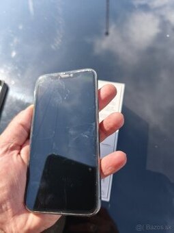 Predám iphone 11 128 gb