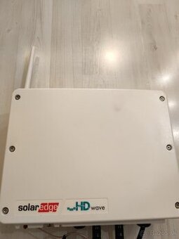 Predám fotovoltický menič Solaredge 3000H