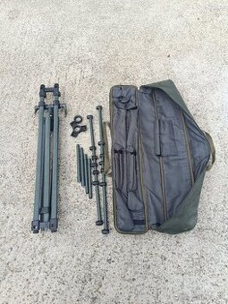Mivardi tripod Monster