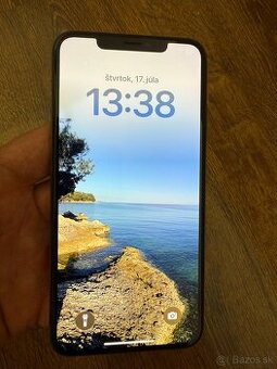 Predám veľmi zachovalý IPhone XS Max Gold