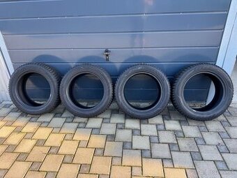 Predám zimné pneu 235 / 55 R 18