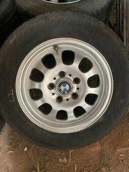 Predám elektrony originál BMW na zimných pneu 195/65/r15