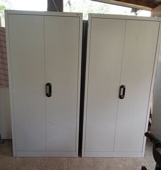 Plechové skrine - zvárané.