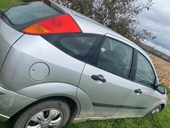 Ford Focus benzin 1,6