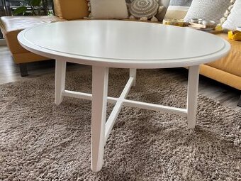 Konferenčný stolík