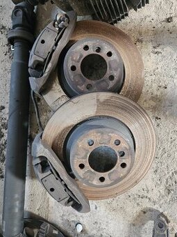 BMW e65 kardan, diferenciál, brzdy