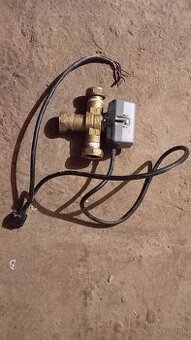 Plynový kotol Attack 20 PLQ Combi+čerpadlo+trojcestný ventil