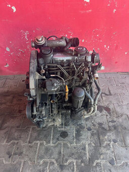 Motor 1,9TDI AGR 66KW VW Golf IV kompletní motor