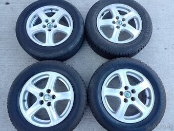 Predám obuté 15 " elektróny 5x100