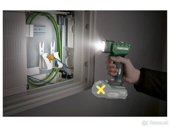 20V Aku ručný LED Parkside reflektor