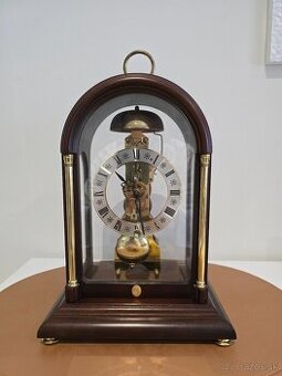 S keletove krbový hodiny Hermle Stratford