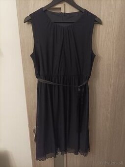 elegantné dámske šaty