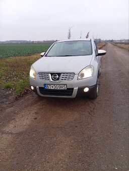 Nissan Qashqai ,1.6