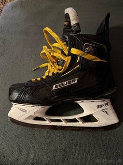 Bauer supreme 2s pro