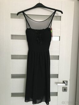 just play šaty /nové/36-38