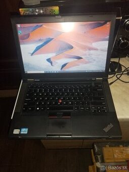 Predam neposkodený Plne funkcny kvalitny notebook LenovoT430