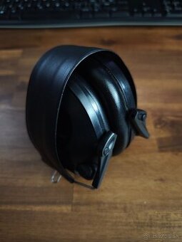 Eektronické chrániče sluchu black market