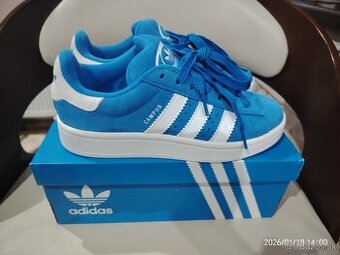 Original adidas tenisky
