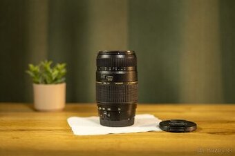 Tamron 70-300mm f/4-5.6 Di LD Macro pre Canon