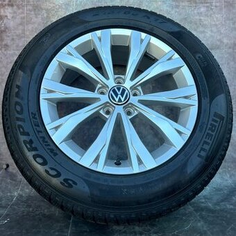 Originální Alu kola VW Tiguan 215/65/17 TOP STAV