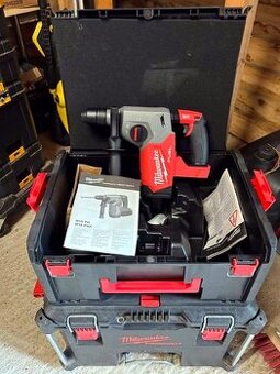 Milwaukee M18 FUEL sada náradia + PACKOUT