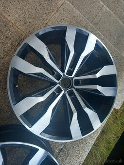 5x112 R20 Suzuka na Tiguan