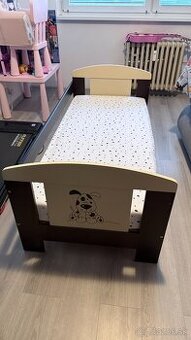 Predám detskú postieľku so zábranou a Aloe Vera matracom