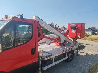 Montážna plošina 17m