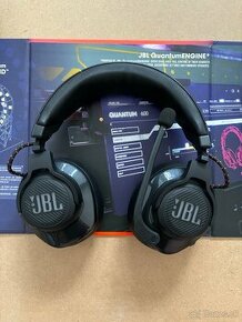 JBL Quantum 600