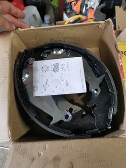TRW GS8774 Sada brzdových čeľustí pre HYUNDAI H-1 - nove